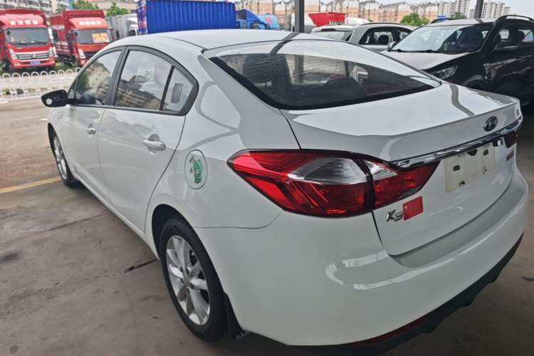 Used Kia K3 2016 1.6L Automatic GL Exterior 2