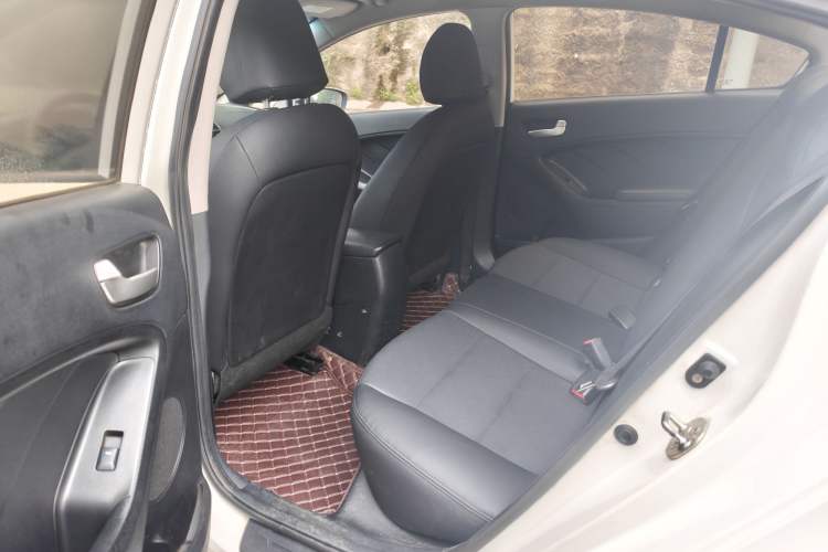 Used Kia K3 2016 1.6L Manual GL Exterior 2