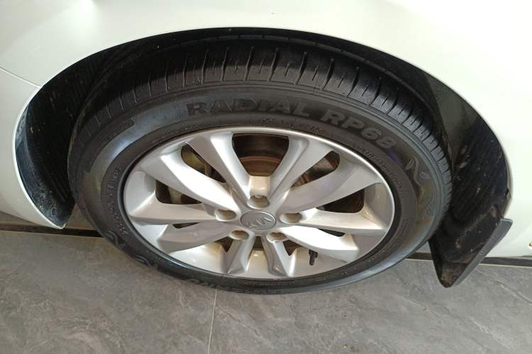 Used Kia K3 2016 1.6L Automatic GL Exterior 2