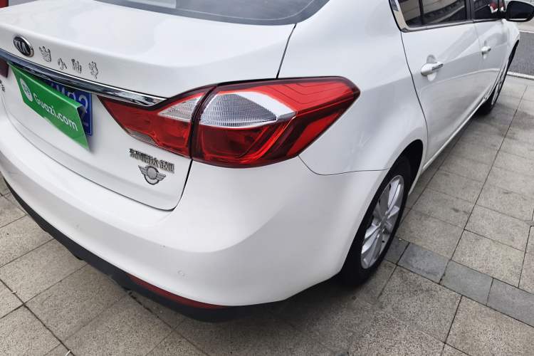 Used Kia K3 2016 1.6L Automatic GLS Exterior 3