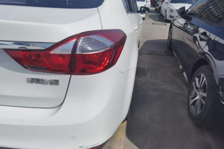 Used Kia K3 2016 1.6L Automatic GLS Exterior 3