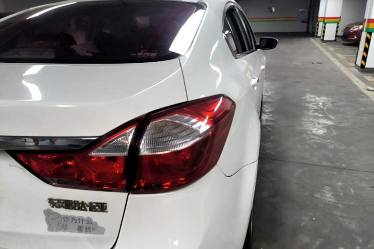 Used Kia K3 2016 1.6L Automatic GLS Exterior 3