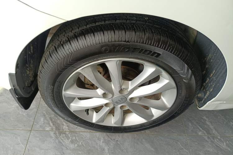 Used Kia K3 2016 1.6L Automatic GL Exterior 3