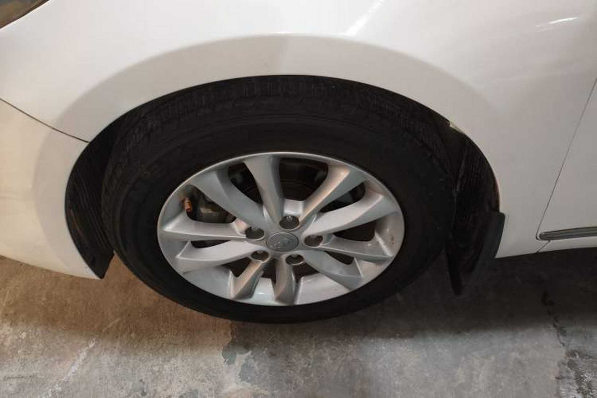 Used Kia K3 2016 1.6L Automatic DLX Exterior 3