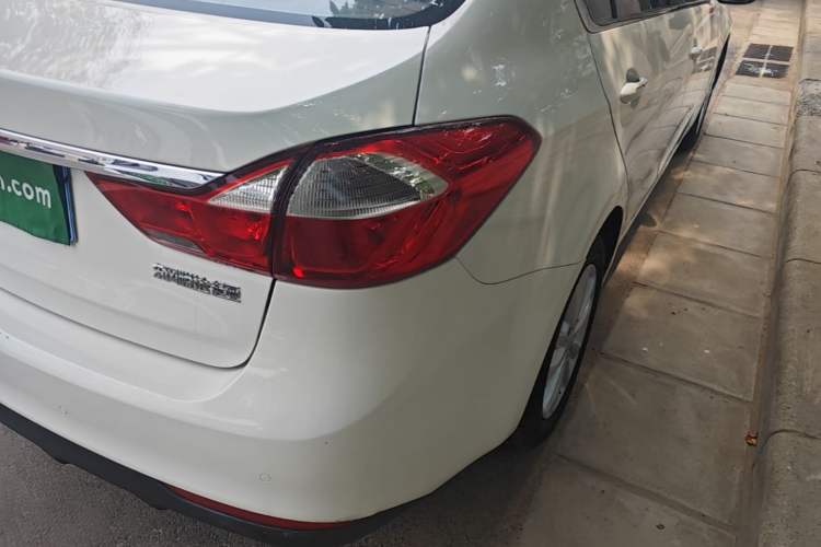 Used Kia K3 2016 1.6L Automatic GLS Exterior 3