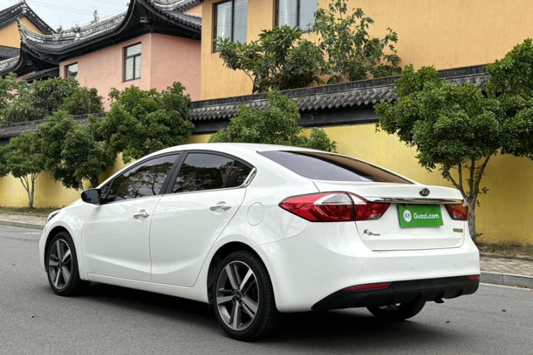 Used Kia K3 2016 1.6L Automatic GLS Exterior 3