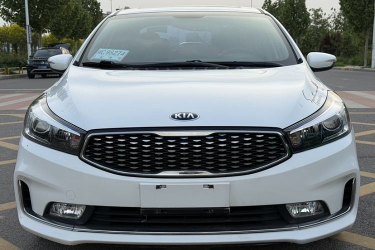 Used Kia K3 2016 1.6L Automatic GLS Exterior 3
