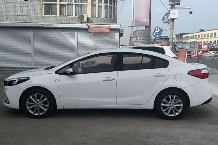 Used Kia K3 2016 1.6L Automatic GL Exterior 3
