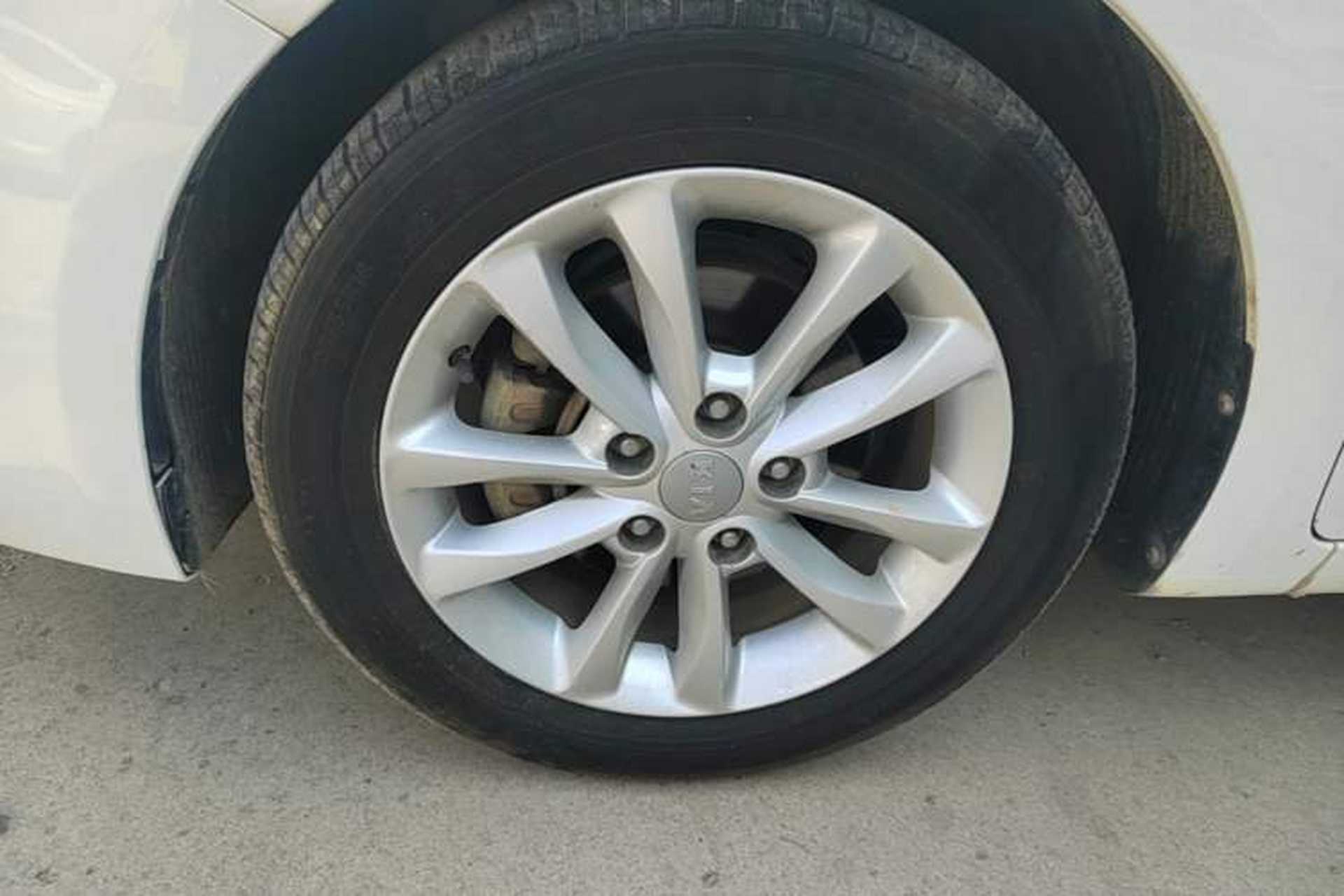 Used Kia K3 2016 1.6L Automatic GLS Exterior 4