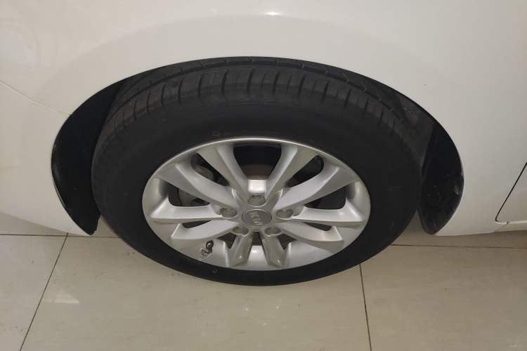 Used Kia K3 2016 1.6L Automatic GL Exterior 4