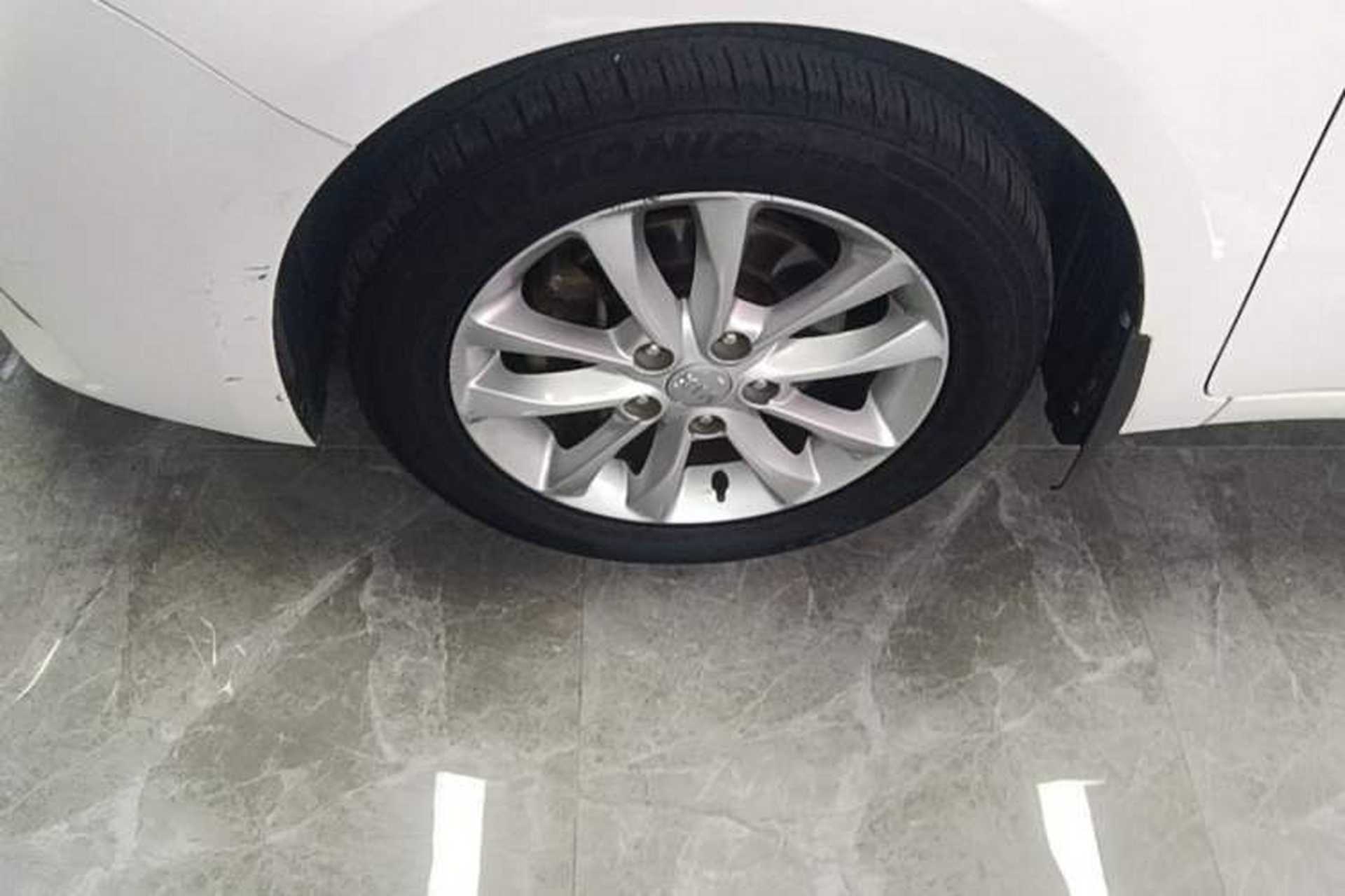 Used Kia K3 2016 1.6L Automatic DLX Exterior 4