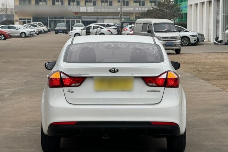 Used Kia K3 2016 1.6L Automatic with Sunroof Exterior 5