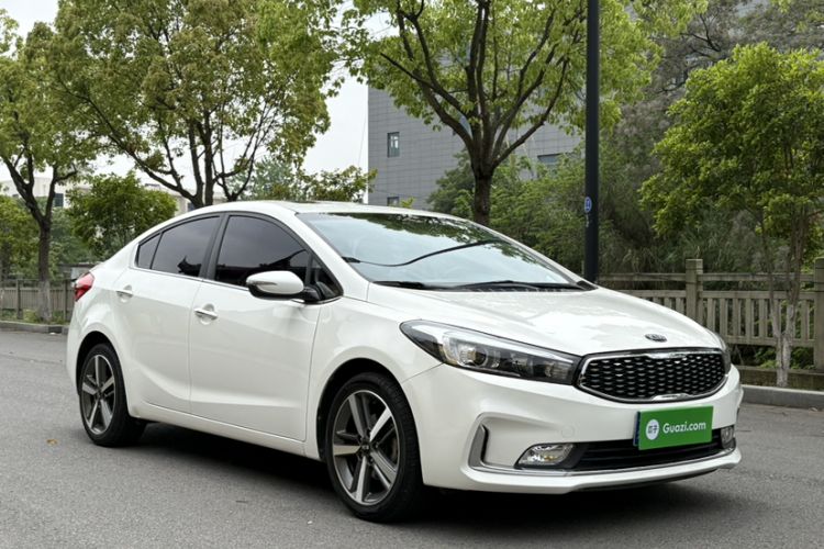 Used Kia K3 2016 1.6L Automatic GLS Exterior 5