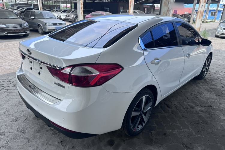 Used Kia K3 2016 1.6L Automatic GLS Exterior 5
