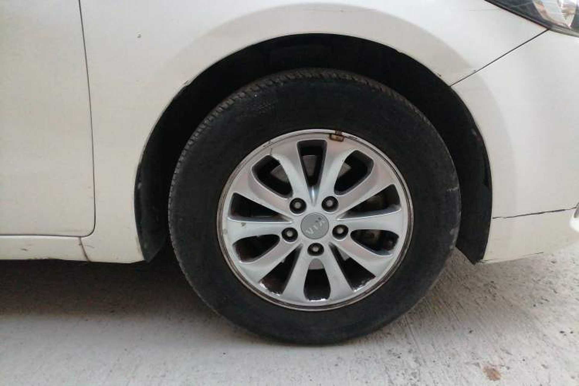 Used Kia K3 2016 1.6L Manual GL Exterior 7