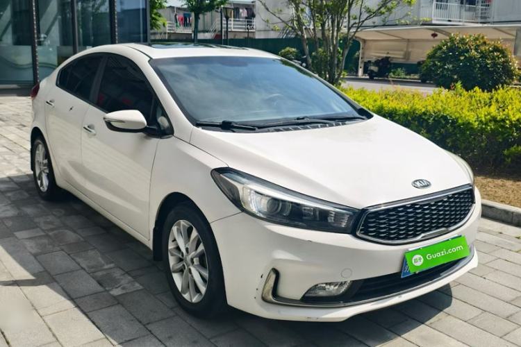 Used Kia K3 2016 1.6L Automatic DLX Exterior 9