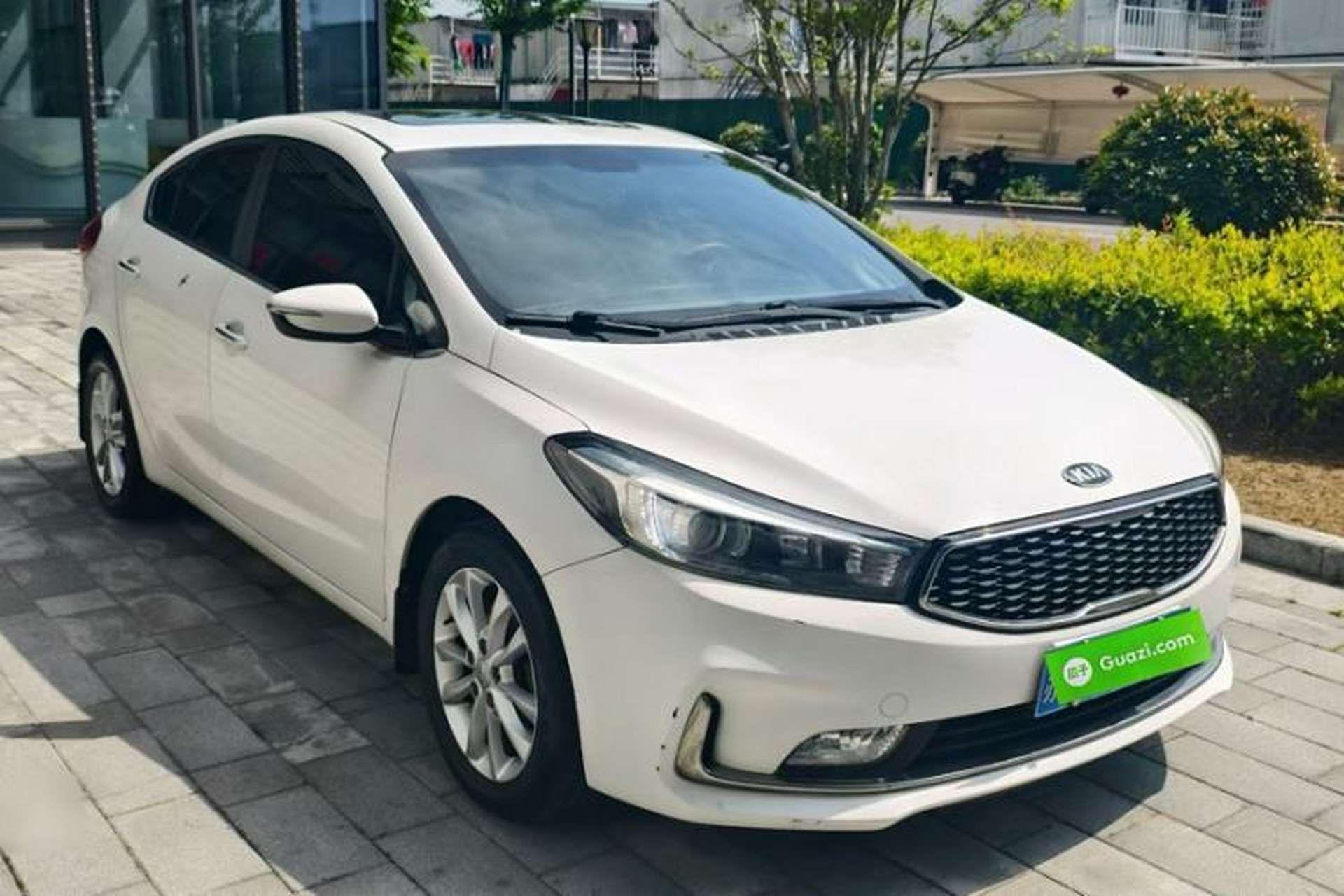 Used Kia K3 2016 1.6L Automatic DLX Exterior 9