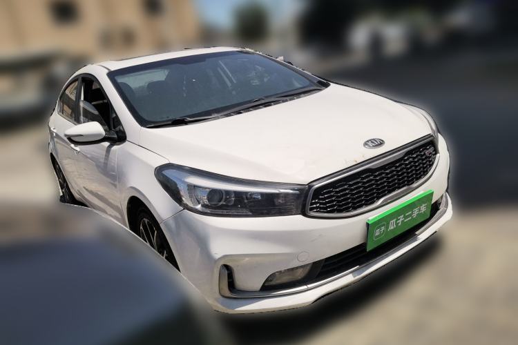Used Kia K3 2016 1.4T Automatic GLS Front Right 45 Deg