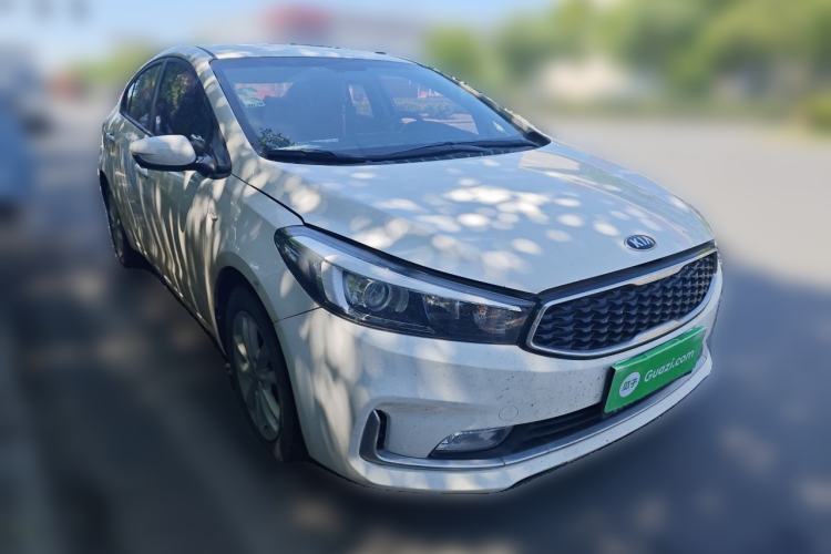 Used Kia K3 2016 1.6L Automatic GL Front Right 45 Deg