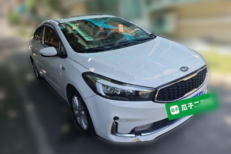 Used Kia K3 2016 1.6L Automatic GLS Front Right 45 Deg