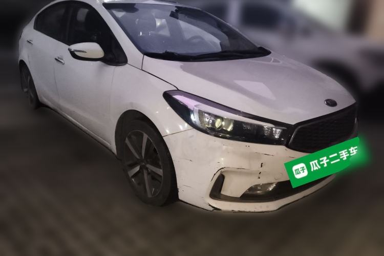 Used Kia K3 2016 1.6L Automatic GLS Front Right 45 Deg