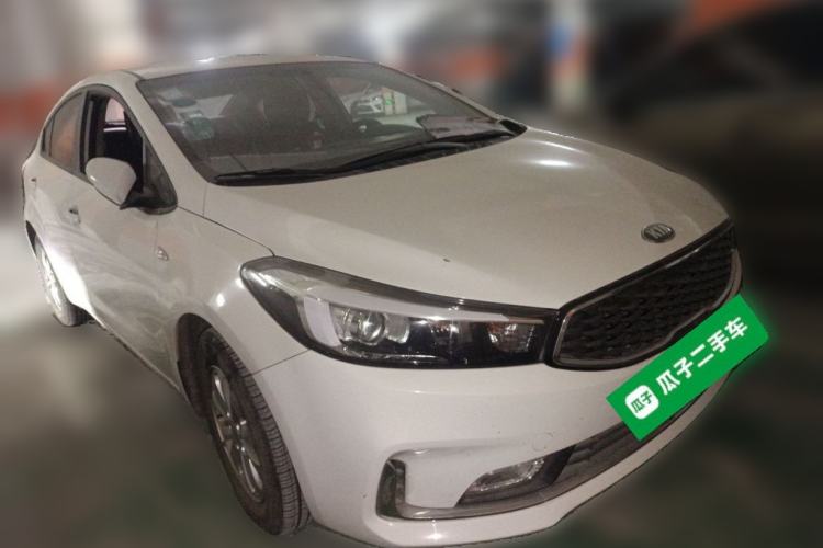 Used Kia K3 2016 1.6L Manual GL Front Right 45 Deg