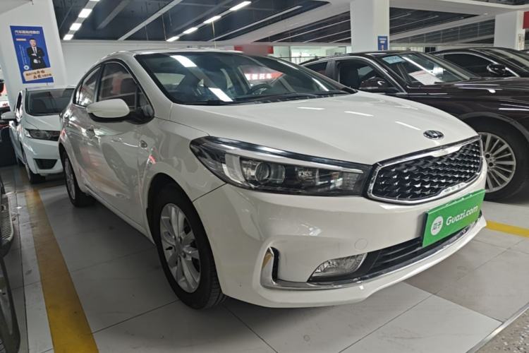 Used Kia K3 2016 1.6L Automatic GL Front Right 45 Deg