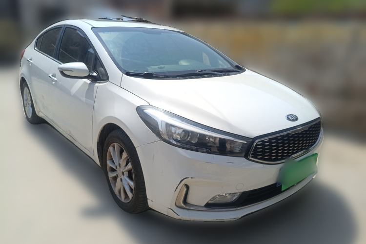 Used Kia K3 2016 1.6L Automatic GLS Front Right 45 Deg