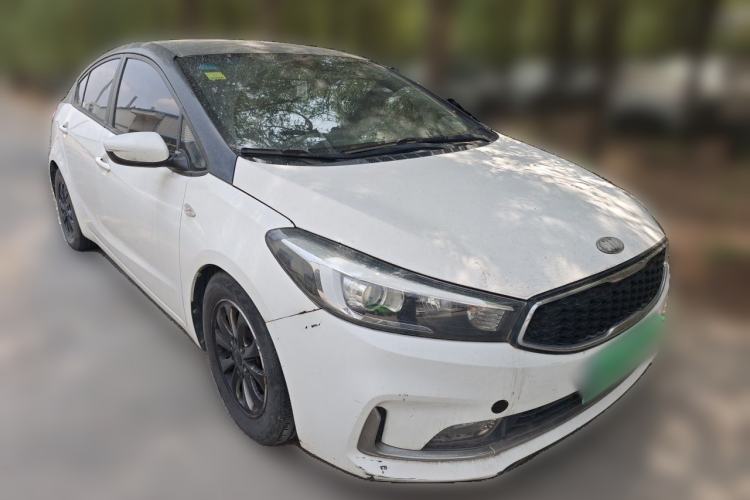 Used Kia K3 2016 1.6L Manual GL Front Right 45 Deg
