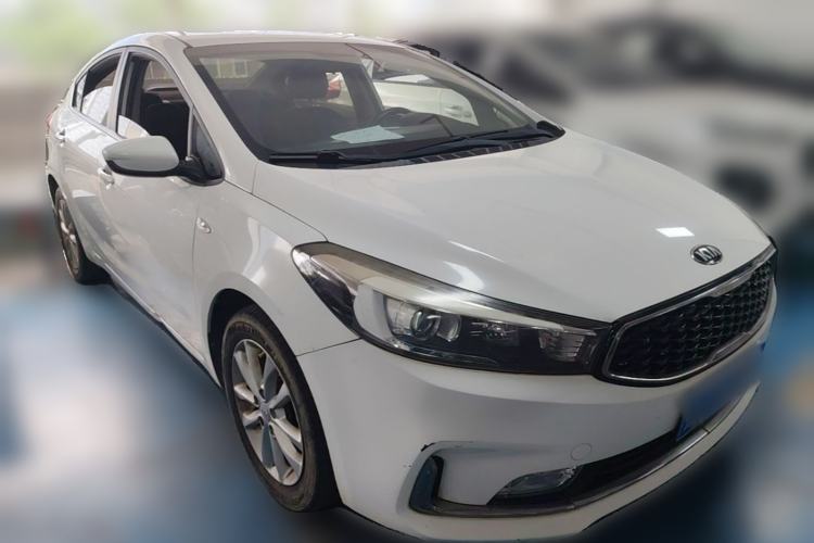 Used Kia K3 2016 1.6L Automatic GL Front Right 45 Deg
