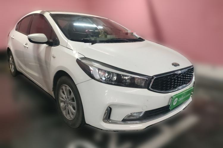 Used Kia K3 2016 1.6L Manual GL Front Right 45 Deg