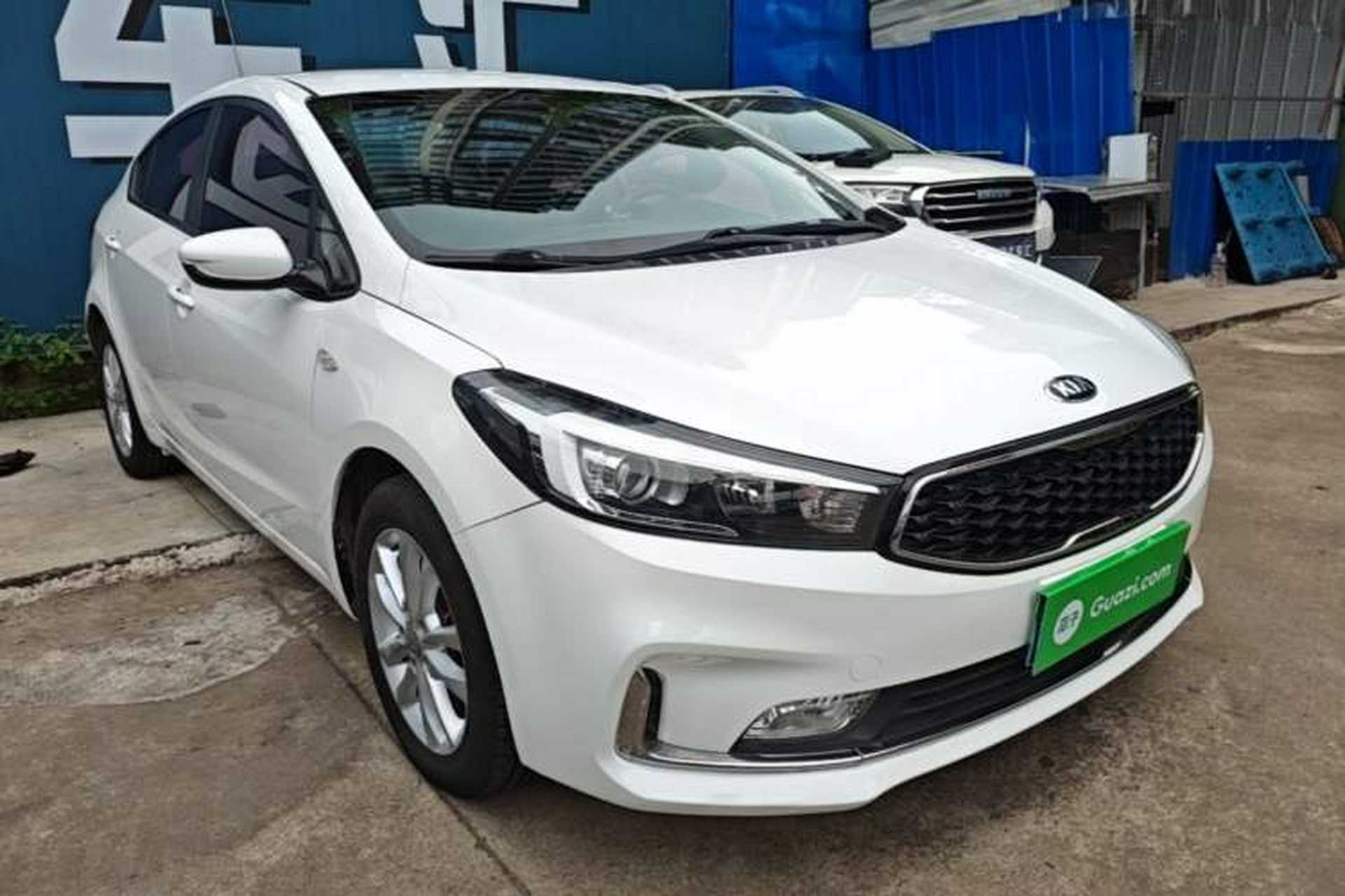 Used Kia K3 2016 1.6L Automatic GL Front Right 45 Deg