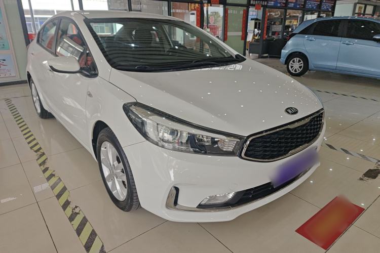 Used Kia K3 2016 1.6L Automatic GL Front Right 45 Deg