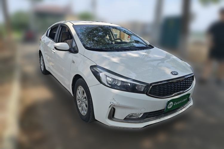 Used Kia K3 2016 1.6L Manual GL Front Right 45 Deg