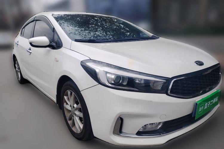 Used Kia K3 2016 1.6L Automatic GL Front Right 45 Deg