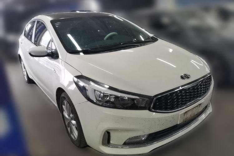 Used Kia K3 2016 1.6L Automatic GL Front Right 45 Deg