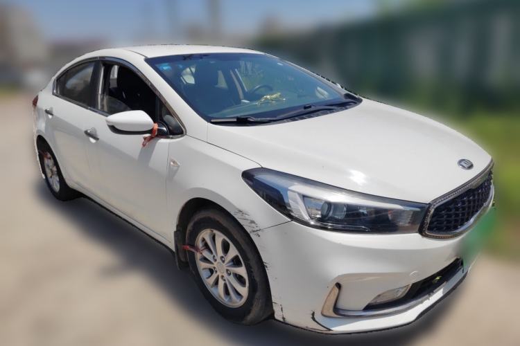 Used Kia K3 2016 1.6L Manual GL Front Right 45 Deg