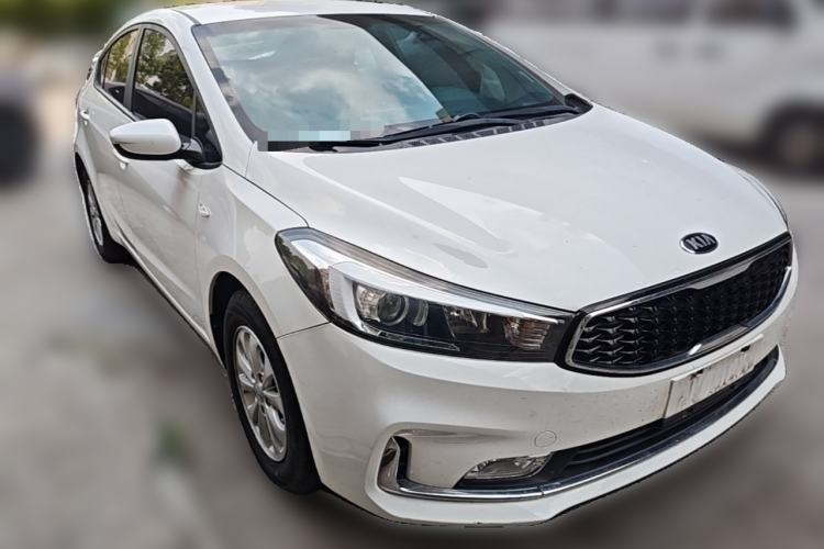 Used Kia K3 2016 1.6L Manual GL Front Right 45 Deg