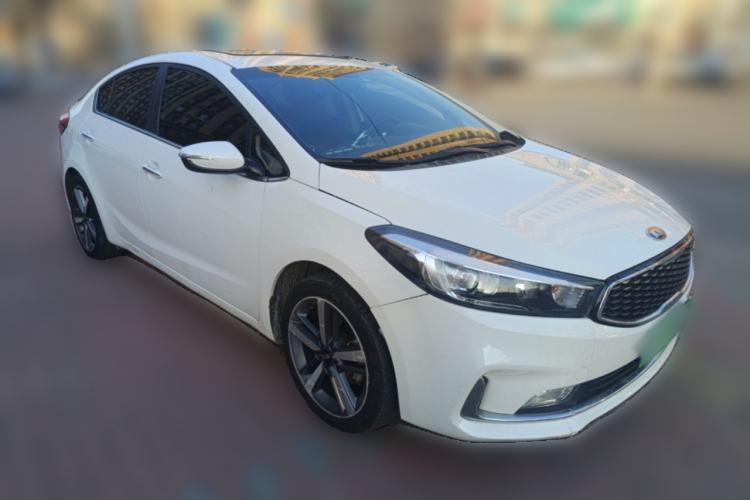 Used Kia K3 2016 1.6L Automatic GLS Front Right 45 Deg