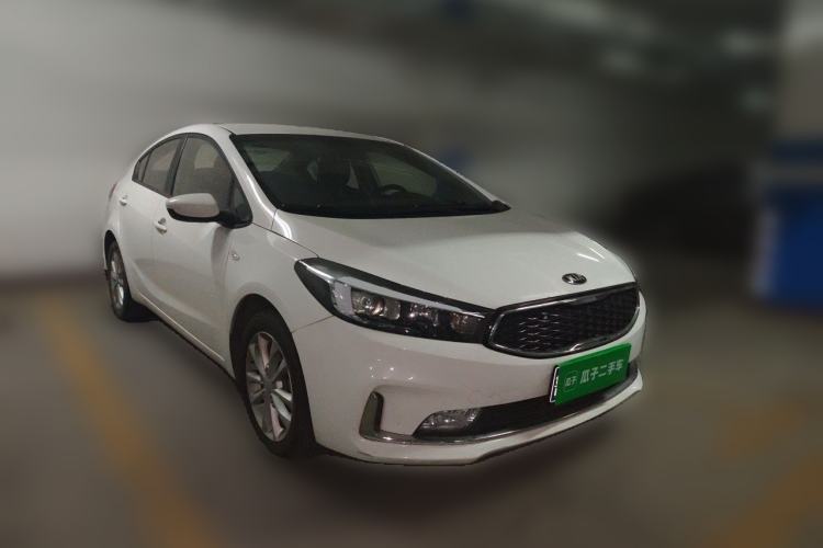 Used Kia K3 2016 1.6L Automatic GL Front Right 45 Deg