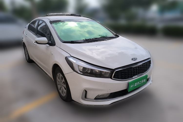 Used Kia K3 2016 1.6L Manual GL Front Right 45 Deg
