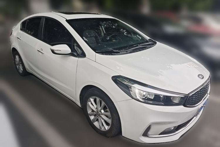 Used Kia K3 2016 1.6L Automatic GLS Front Right 45 Deg