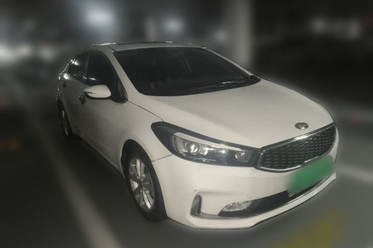 Used Kia K3 2016 1.6L Automatic DLX Front Right 45 Deg