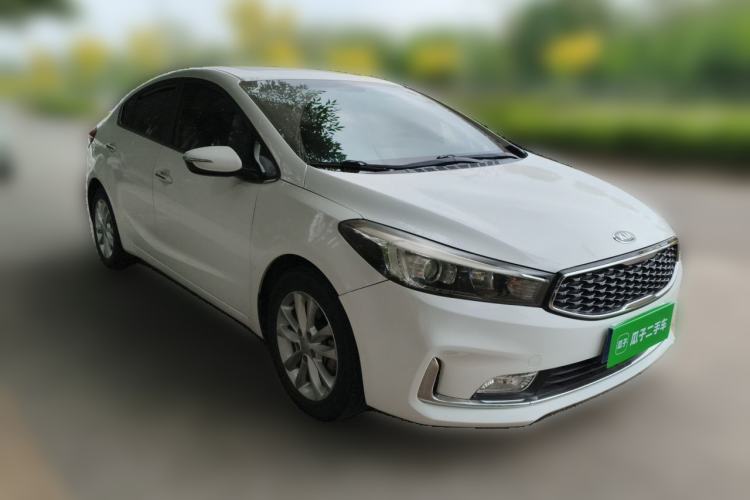 Used Kia K3 2016 1.6L Manual GLS Front Right 45 Deg