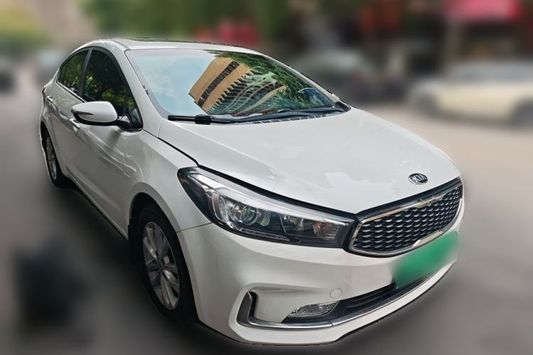 Used Kia K3 2016 1.6L Automatic GLS Front Right 45 Deg