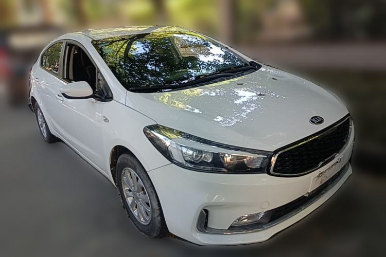 Used Kia K3 2016 1.6L Manual GL Front Right 45 Deg