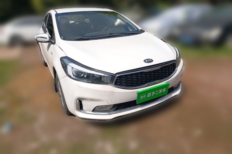 Used Kia K3 2016 1.6L Manual GL Front Right 45 Deg