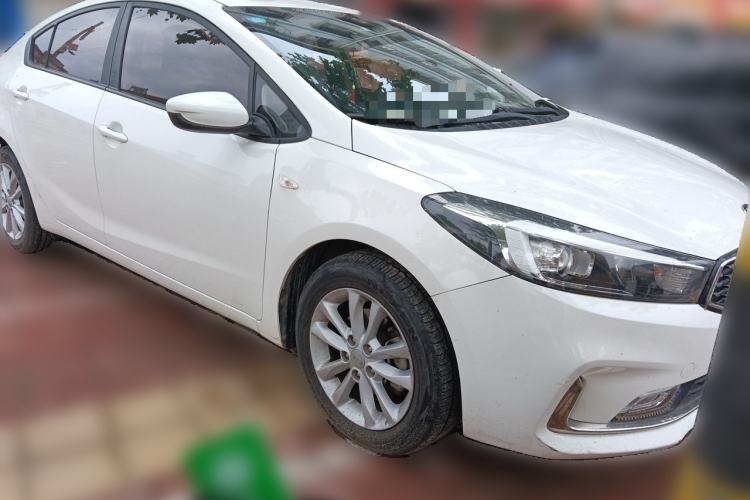 Used Kia K3 2016 1.6L Automatic GL Front Right 45 Deg