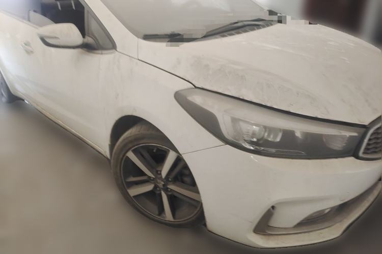 Used Kia K3 2016 1.6L Automatic Premium Front Right 45 Deg