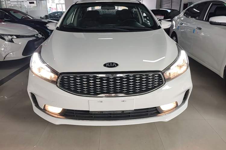 Used Kia K3 2016 1.6L Automatic GLS Front